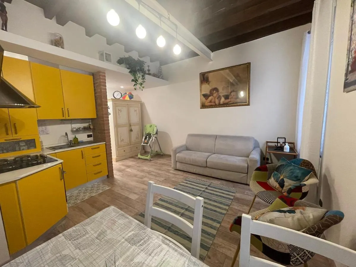 베르가모 Casa Nicoli 아파트